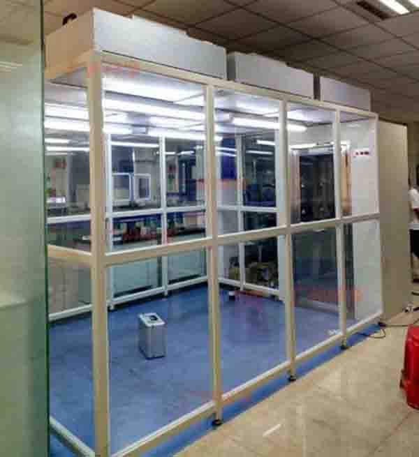 潔凈棚在高科技產業和精密制造業中,潔凈室的環境控制至關重要 潔凈棚在高科技產業和精密制造業中,潔凈室的環境控制至關重要